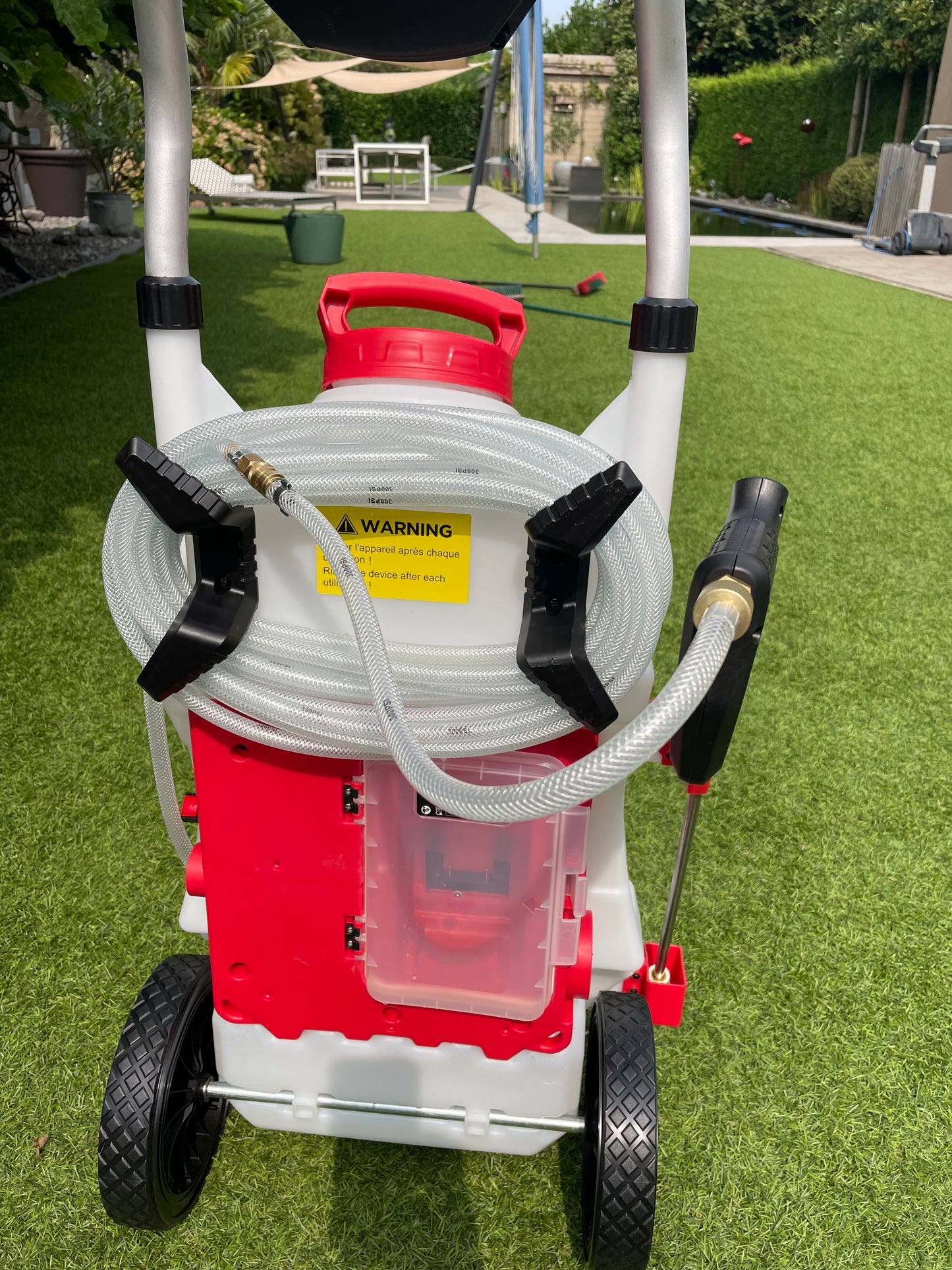 Pro Sprayer – Elektrischer Softwash-Sprüher mit Batterie.