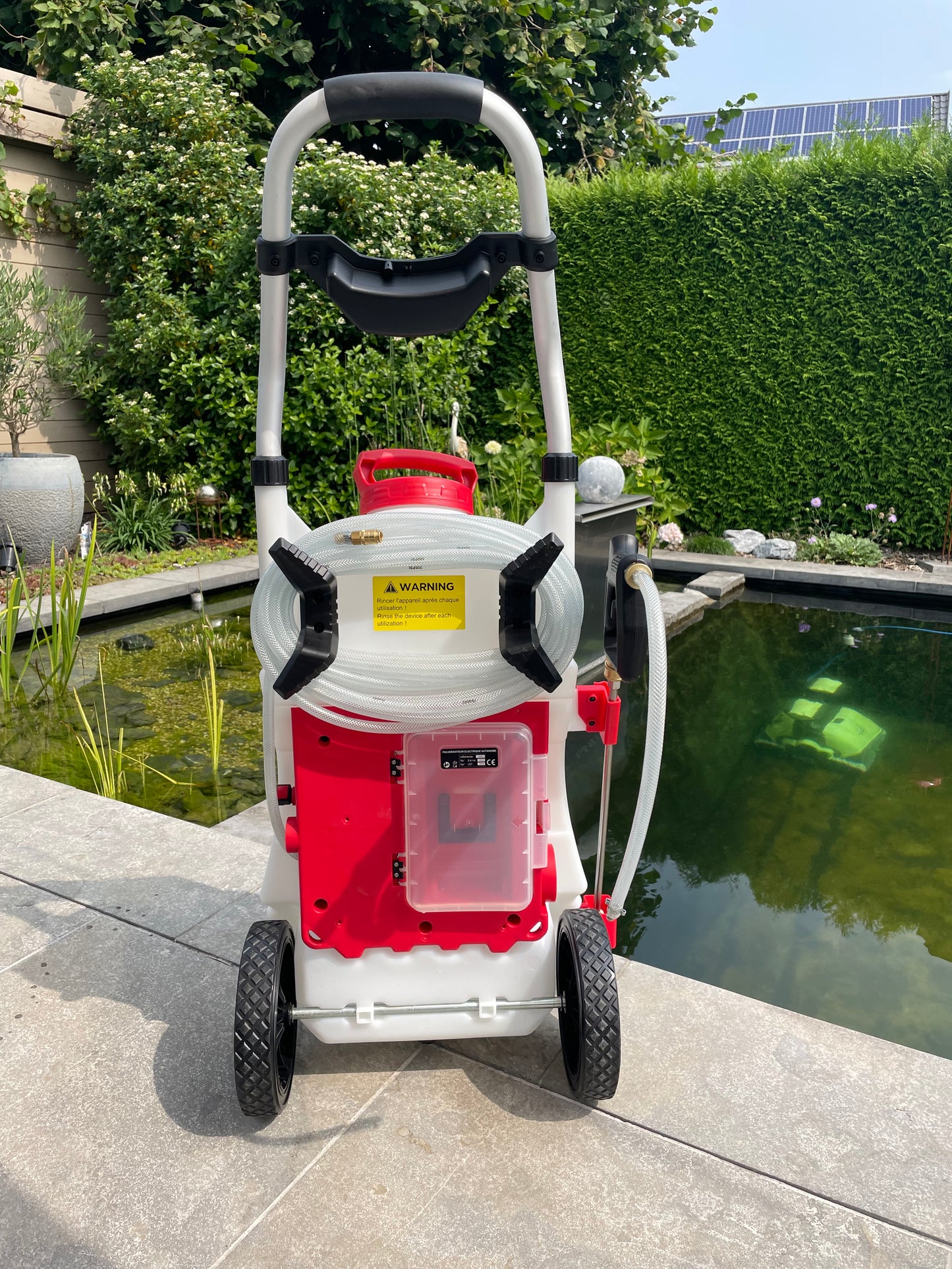 Pro Sprayer – Elektrischer Softwash-Sprüher mit Batterie.
