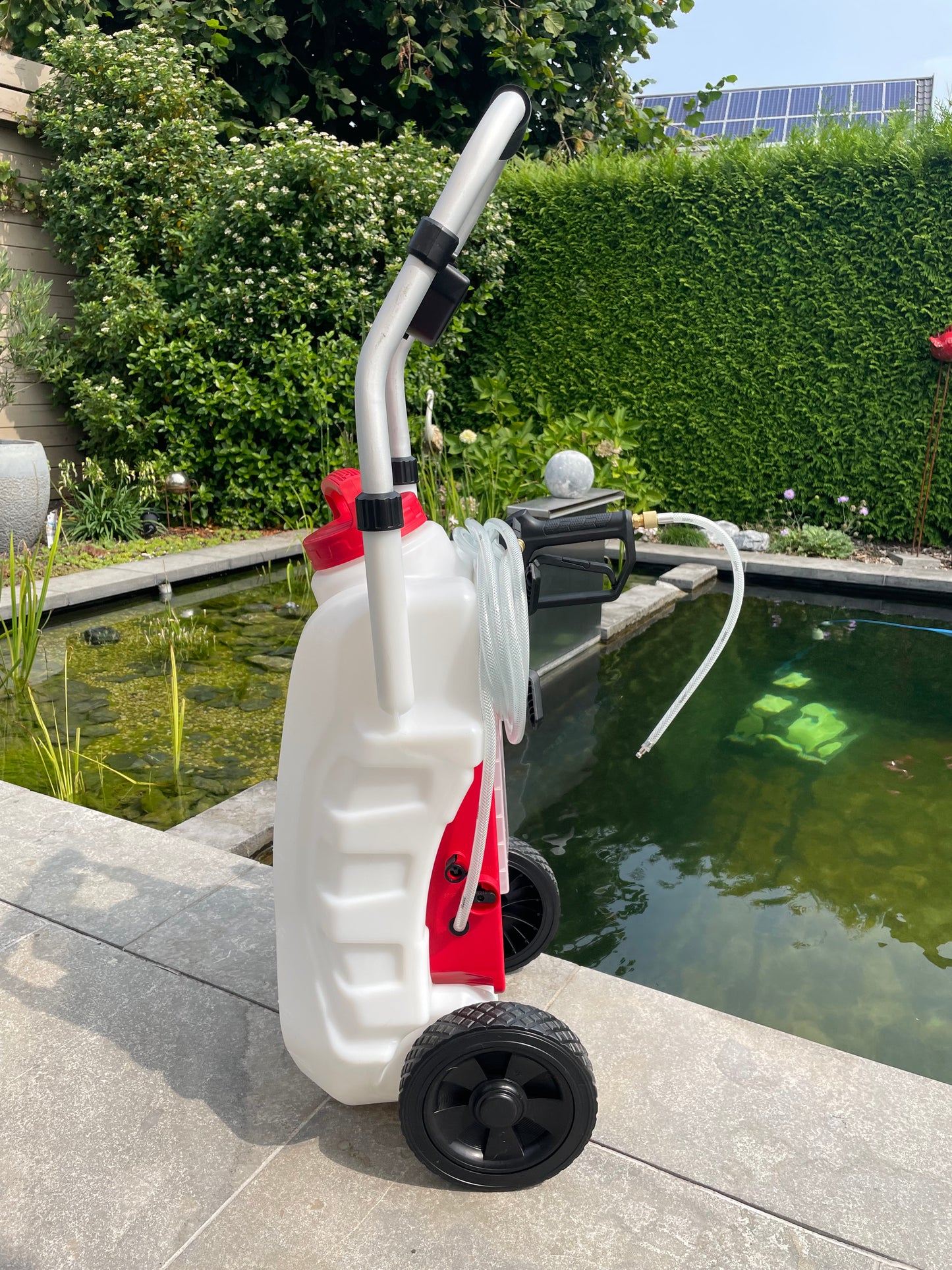 Pro Sprayer – Elektrischer Softwash-Sprüher mit Batterie.